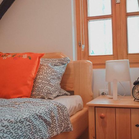 Sobe Na Vinskoj Cesti Zmajevac Apartment Exterior foto
